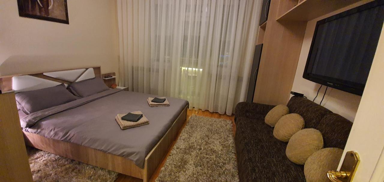 Apartment No 5 Prishtinë Ngoại thất bức ảnh