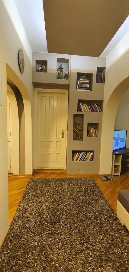 Apartment No 5 Prishtinë Ngoại thất bức ảnh